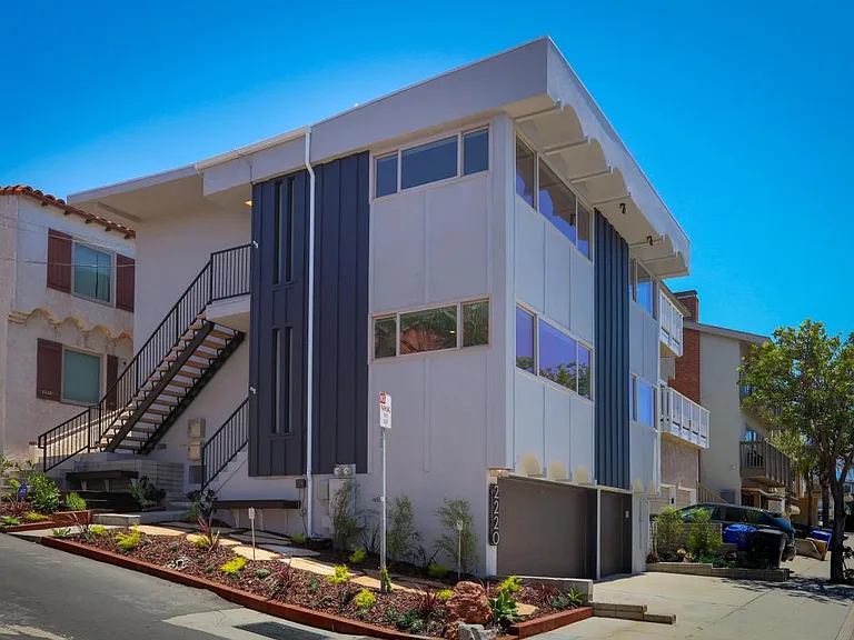 2220 Highland Ave #B — Photo 27