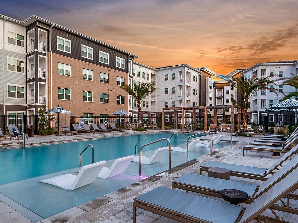 Renaissance Santa Rosa apartments community photo