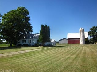 5981 Sidney Rd, Sheridan, MI 48884