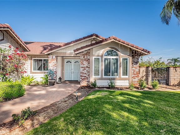 4th image of 6744 Mission Grove Pkwy N