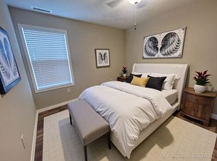 5 Kimberling Blvd APT B, Kimberling City, MO 65686