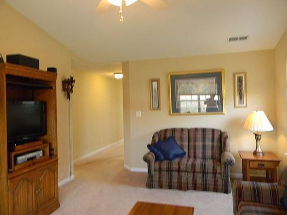 5th image of 9730 W 130th Pl