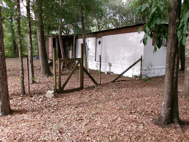 521 Andros Rd — Photo 3