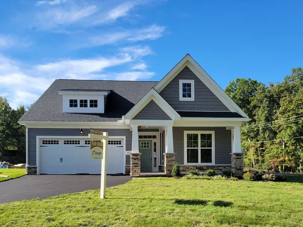 5161 Stavely Rd, Chester, VA 23831