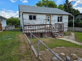 89 8th AVENUE NE, Swift Current, SK S9H 2P2