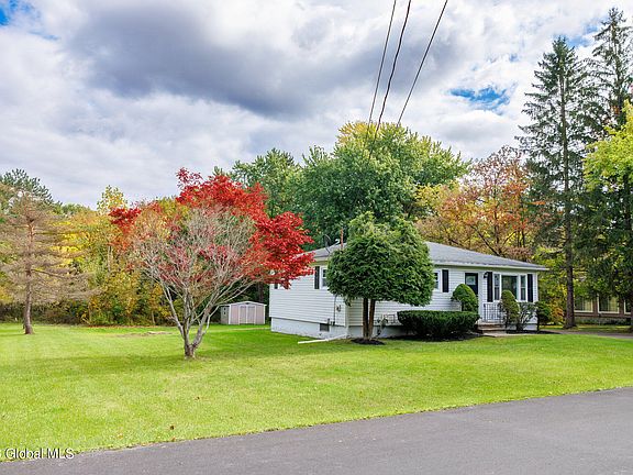 2nd image of 2 Cottage Avenue