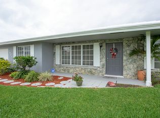 1401 SW 25th Ave, Boynton Beach, FL 33426