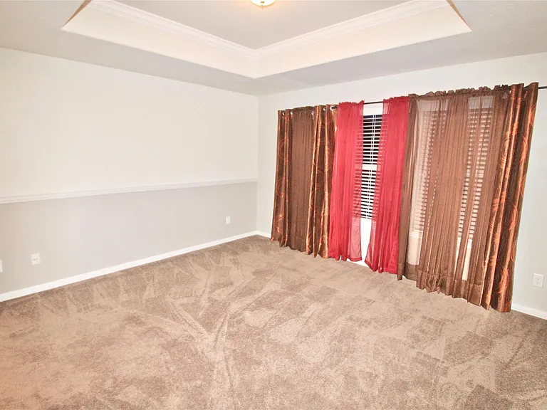 3306 Dandelion Dr — Photo 7
