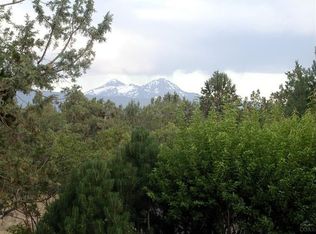 63930 Scenic Dr, Bend, OR 97703