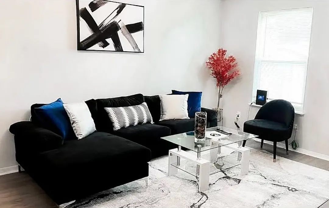 2008 Cypress Pl — Photo 1