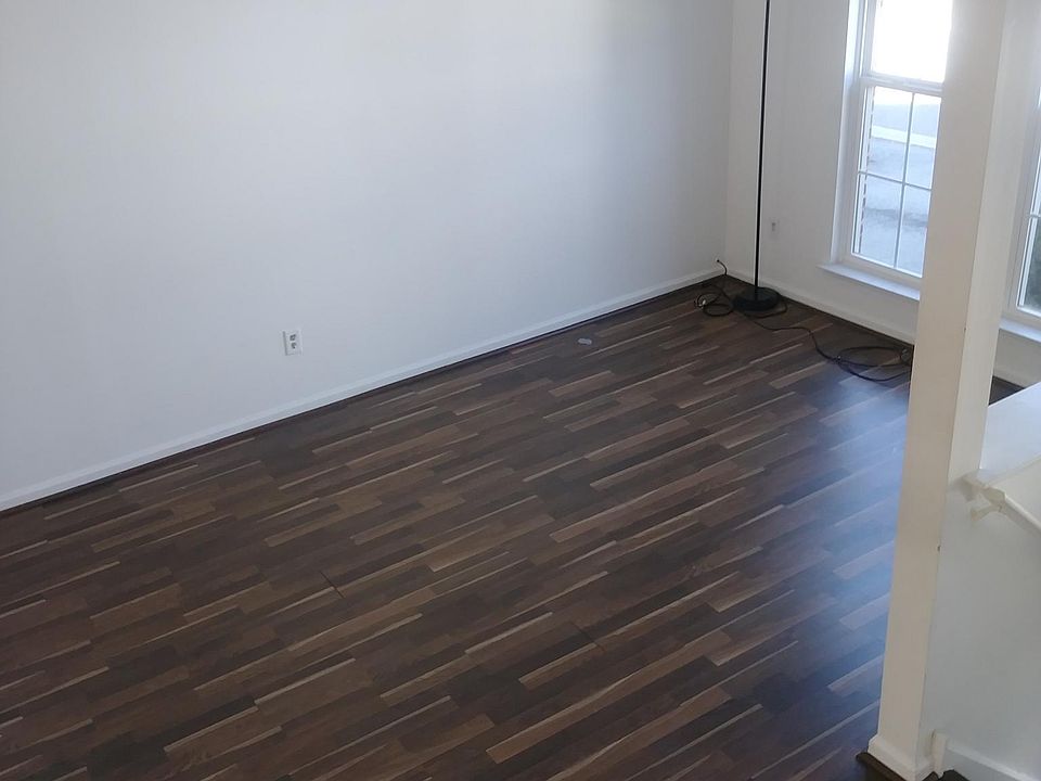 2nd image of 333 Victoria Blvd