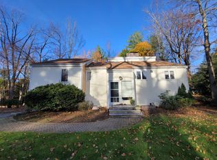 78 North St, Lexington, MA 02420