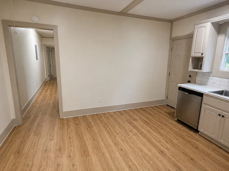 607 Arrowhead Dr #B — Photo 5