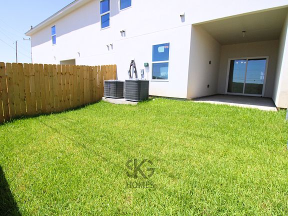 4th image of 9917 Kaspar Dr