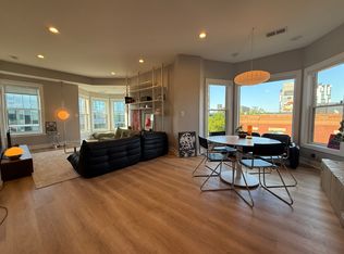 1701 W Division St APT 4E, Chicago, IL 60622
