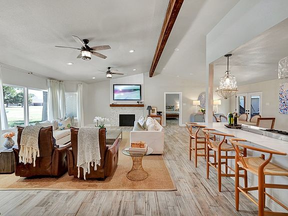 5th image of 309 Solomon Ln