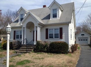 132 Warrenton Rd, Fredericksburg, VA 22405