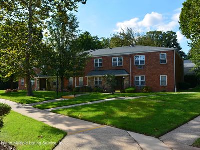 16 Bay Ter APT 2E, Staten Island, NY, 10306