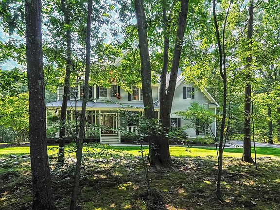 2nd image of 119 Bowe Ln