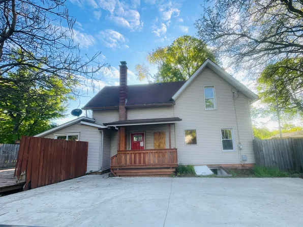 412 Quarry St, Jackson, MI 49201