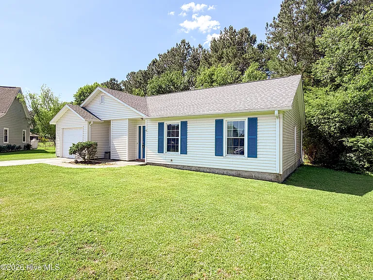 308 Overdale Cir — Photo 5