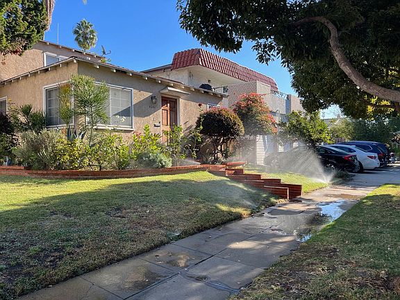 2nd image of 4040 La Salle Ave #5