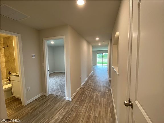 3rd image of 1330 NE 6th Place Cpe