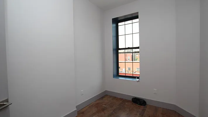 Rented by Nooklyn NYC LLC | media 55