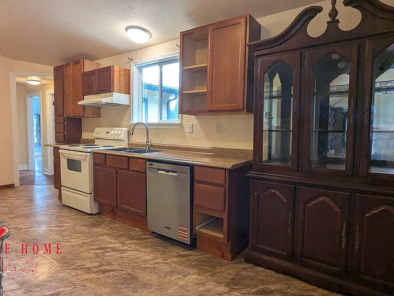8447 Delphi Rd SW — Photo 19