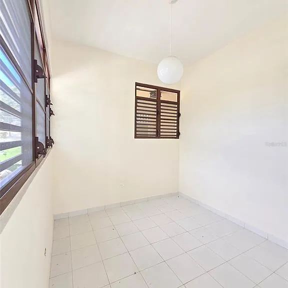 701 Calle Azorin — Photo 4