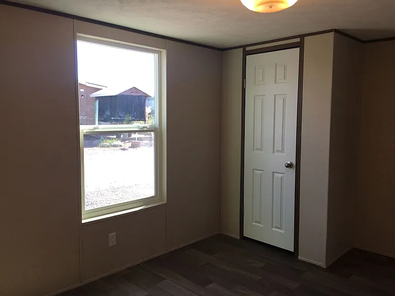 2149 Hermosa Dr — Photo 8