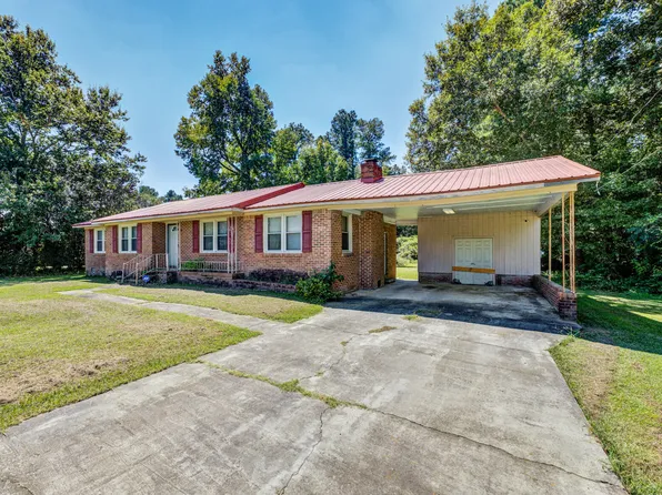 741 NE Bramble Ln, Orangeburg, SC 29115