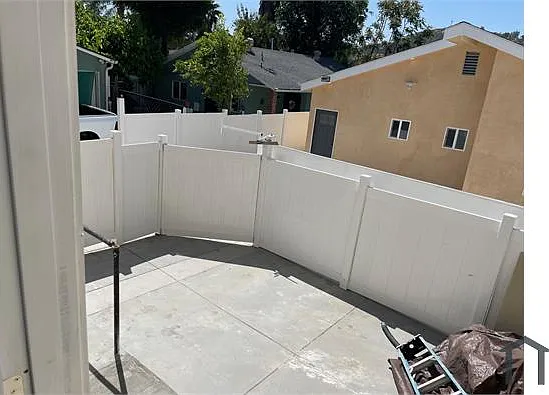 10057 Tujunga Canyon Blvd — Photo 12
