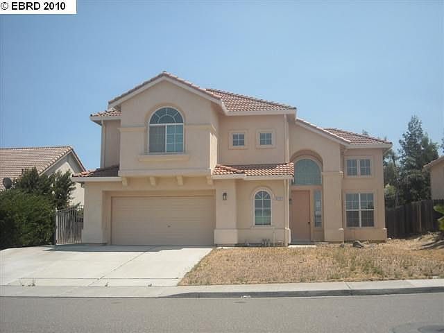 1st image of 4025 Moraine Way