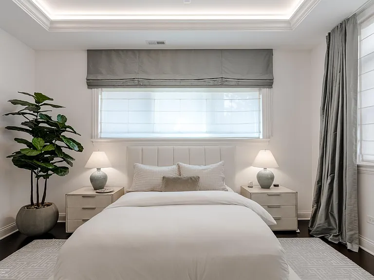 100 S Sangamon St #1N — Photo 17
