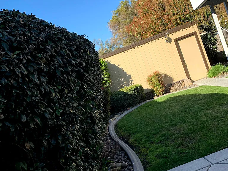 6827 Butler Ct — Photo 33