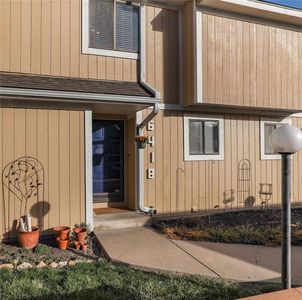 6418 W 51st Ter, Mission, KS, 66202
