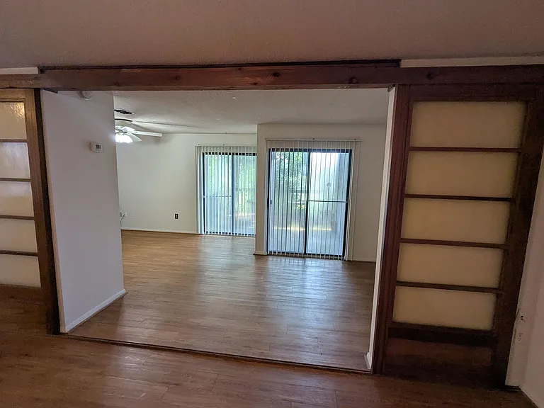 2885 Par Ln #A — Photo 6
