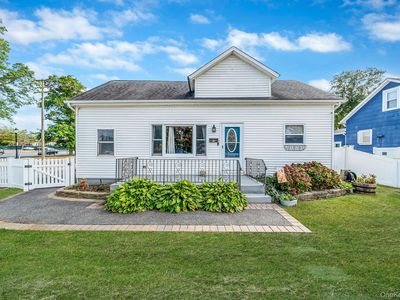 94 Richard Avenue, Islip Terrace, NY, 11752
