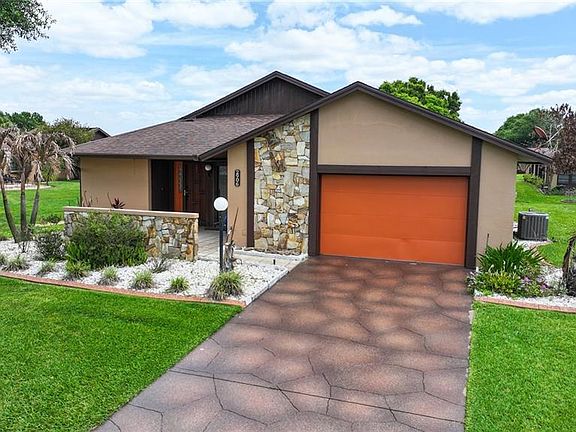 5th image of 2906 Waterwood DR