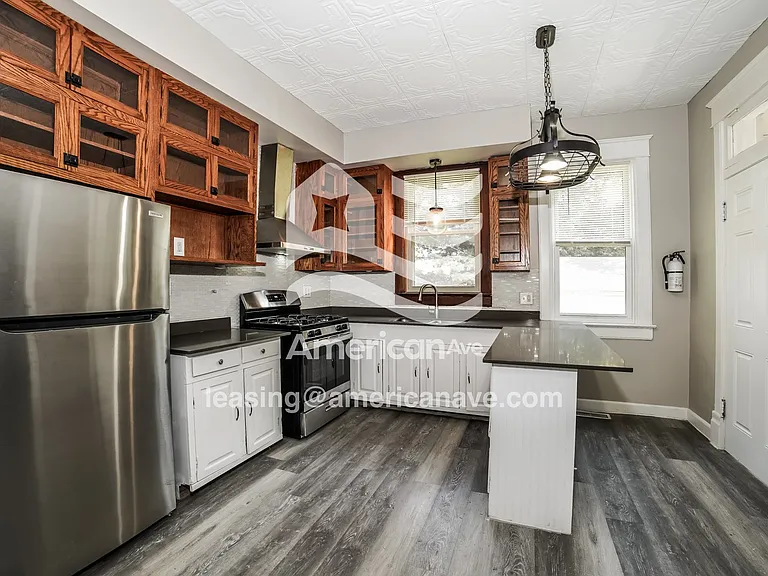 1696368_005_wm_-_kitchen_12972494.jpg