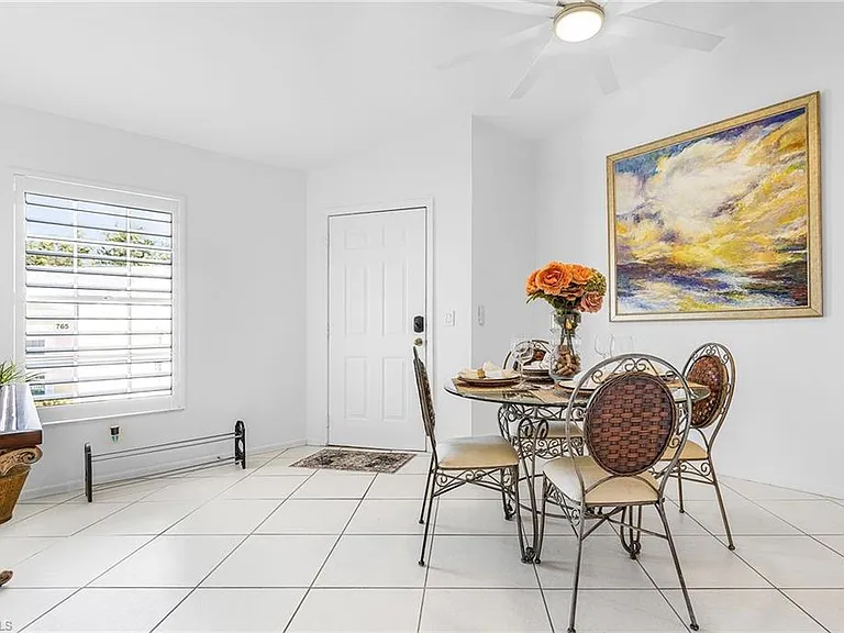 760 Wiggins Lake Dr #206 — Photo 7