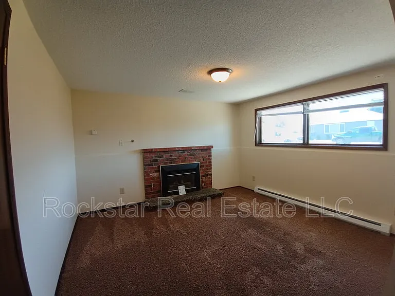 537 E Garland Ave — Photo 16
