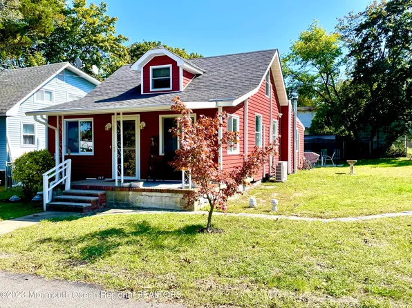 117 Neptune Avenue, Beachwood, NJ 08722