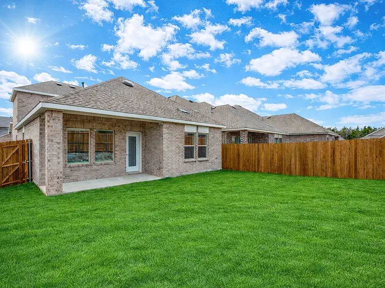 1316 Rusted Rail Dr — Photo 12