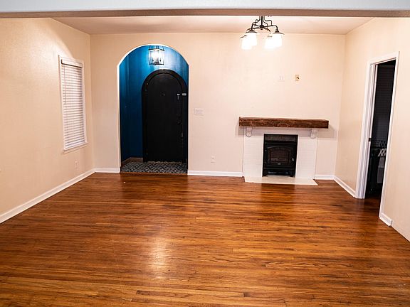 3rd image of 1341 S Keeler Ave