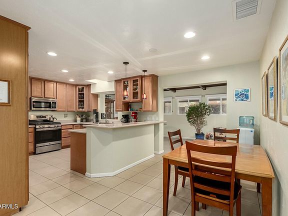 5th image of 3512 N CHAMBERS Court