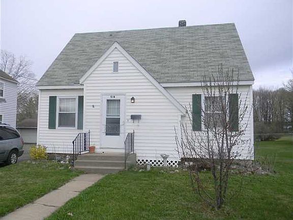 2nd image of 519 E Broadway Ave