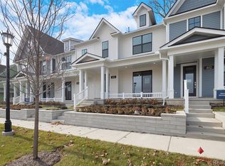 404 S Center St, Northville, MI