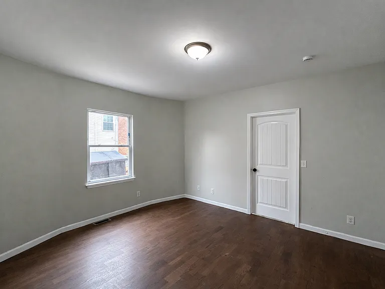 742-744 Bergen St — Photo 12